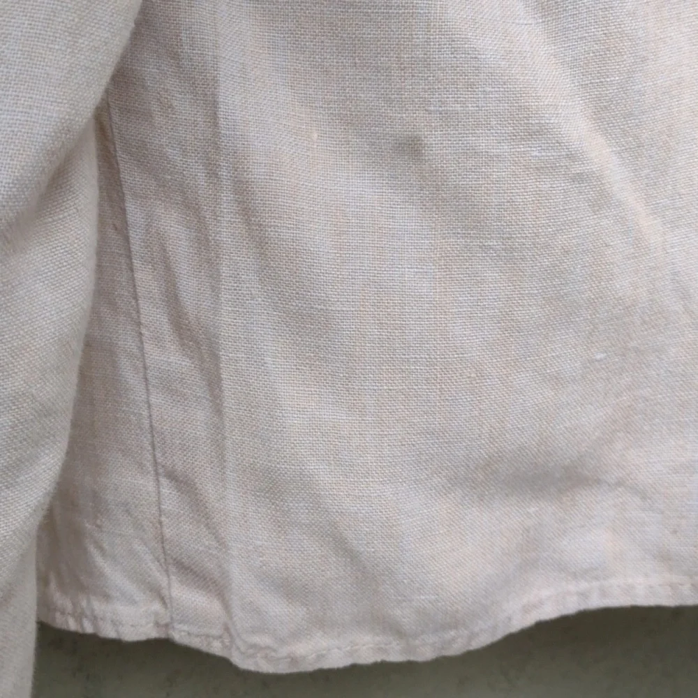 Poetry Cream Linen Shorts 2 - Picture 5 of 8